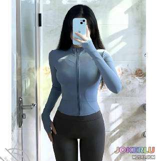  内射瑜伽裤翘臀人妻迷人的大屁股就应该狠狠后入